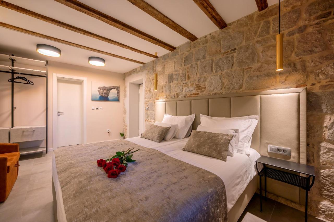 Old Spalatrum Luxury Rooms Сплит Екстериор снимка