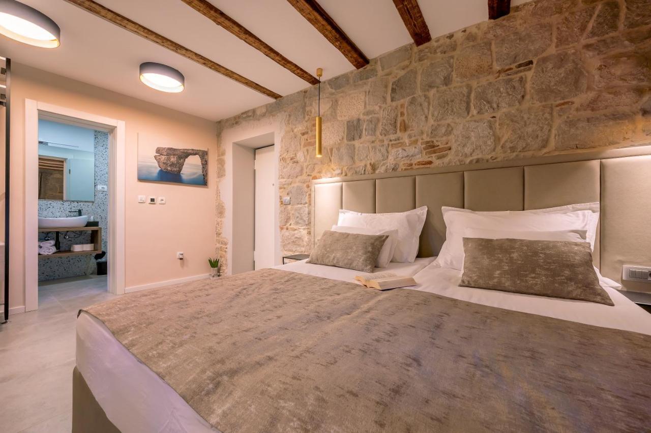 Old Spalatrum Luxury Rooms Сплит Екстериор снимка